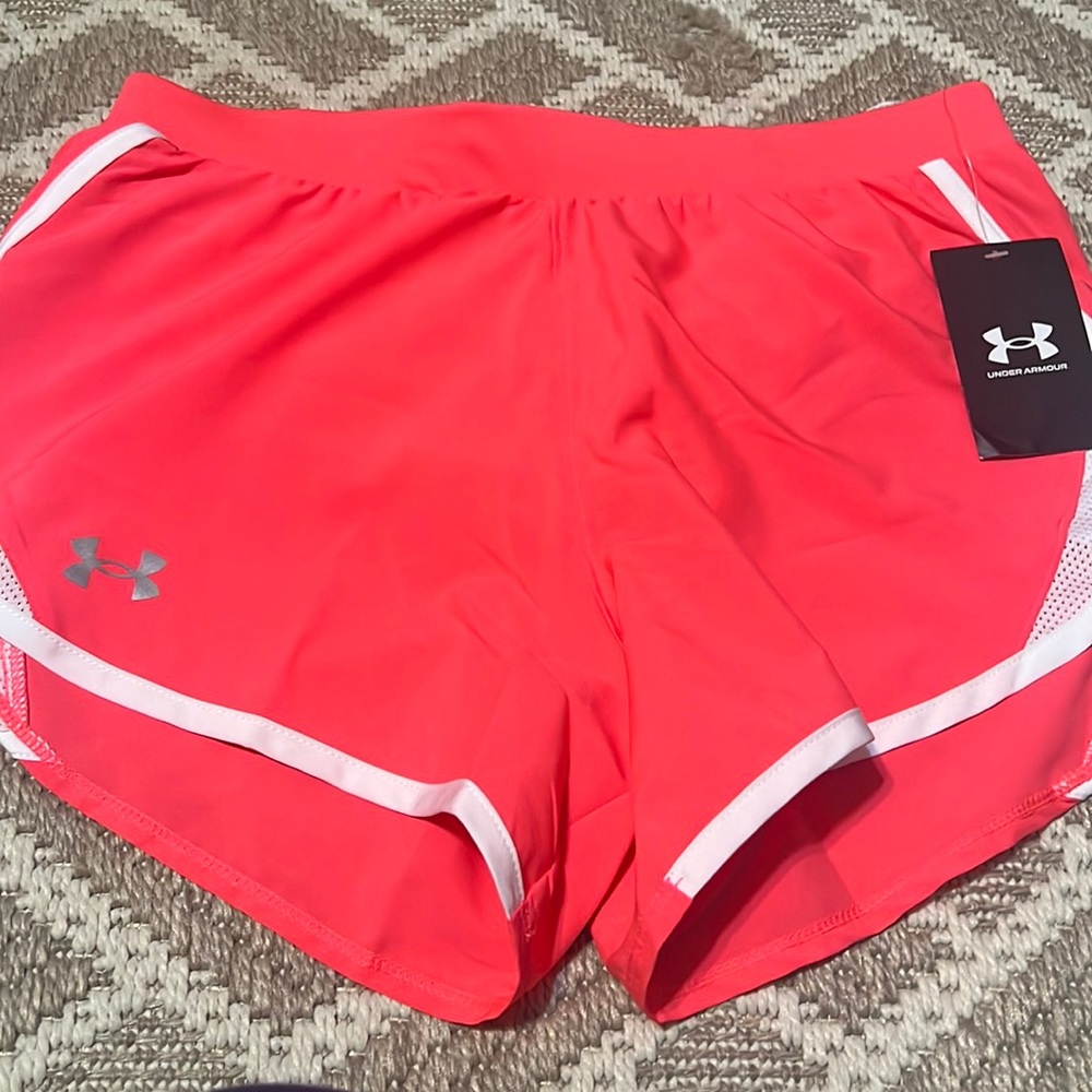 Under Armour women’s running shorts Pink size small